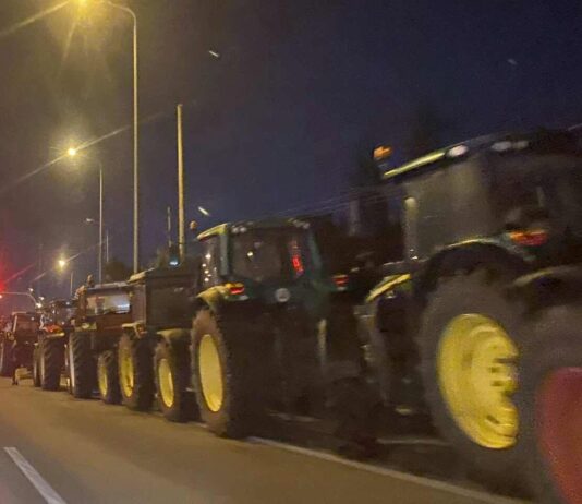 Στηρίζουμε τον αποκλεισμό του Λιμανιού Θεσσαλονίκης από τους αγρότες | 12/12